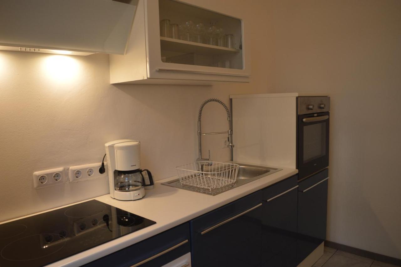Nette Altbauwohnung Nur 10 Min Von Der City Vienna Exterior photo